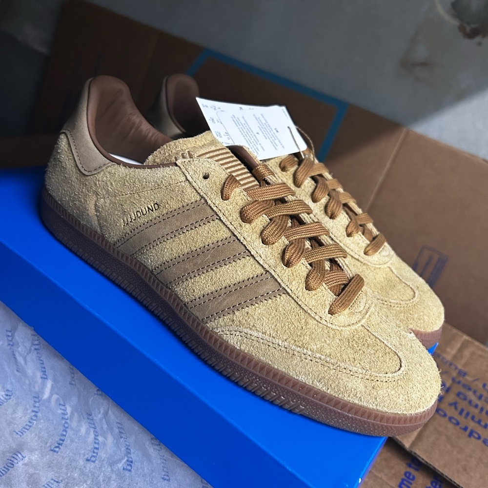Adidas Beige and Brown Men's Sneakers
